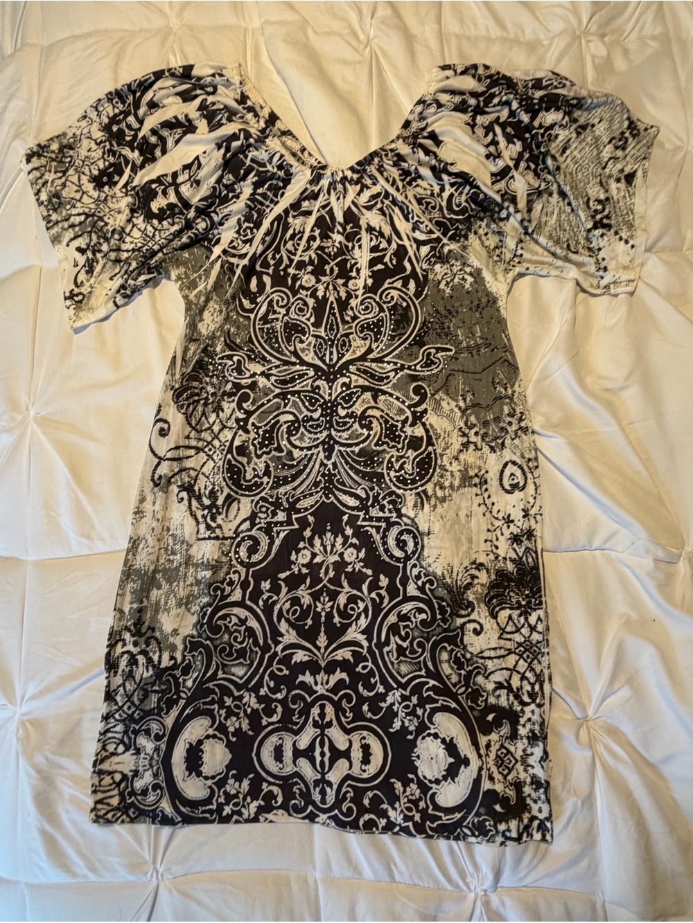 Cristinalove Black and Cream Ornate Printed Mini Dress